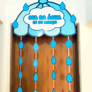 Decoração de Porta Dia da Água