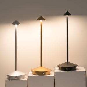 Lâmpada De Mesa Recarregável Com Sensor De Toque LED Leitura Noturna Sem Fio Para Restaurante Dormitório Do Hotel Bar