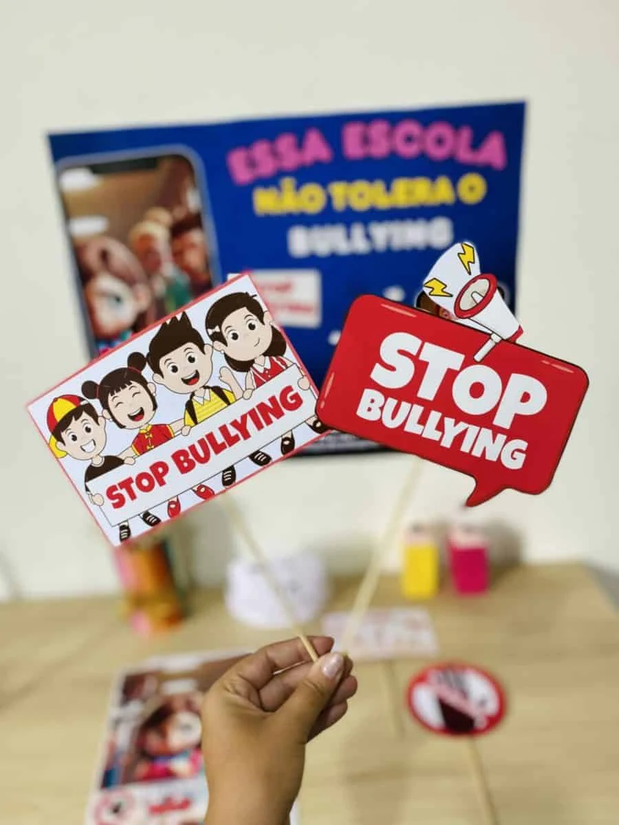 Kit Combate ao Bullying com Painel e Atividades - Image 9